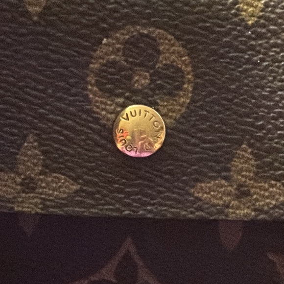 Louis Vuitton Monogram Poche Escapade Organizer Wallet - Picture 10 of 15
